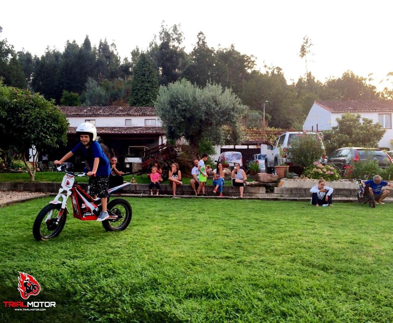 Quintal De Alem Do Ribeiro-Turismo Rural Lousã Εξωτερικό φωτογραφία